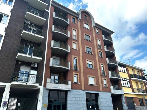 appartamento in vendita a Torino in zona Mirafiori Sud