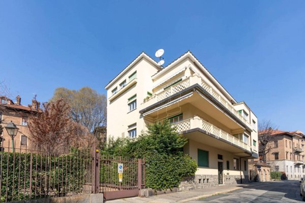 appartamento in vendita a Torino in zona Crocetta