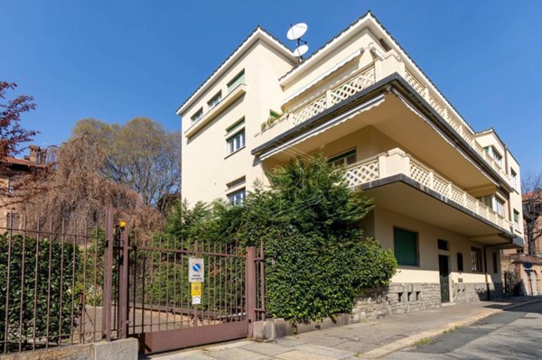 appartamento in vendita a Torino in zona Crocetta