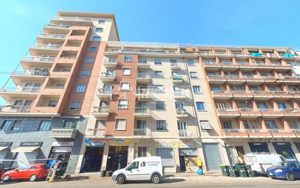 appartamento in vendita a Torino in zona Regio Parco