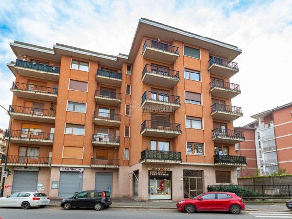 appartamento in vendita a Torino in zona Lucento