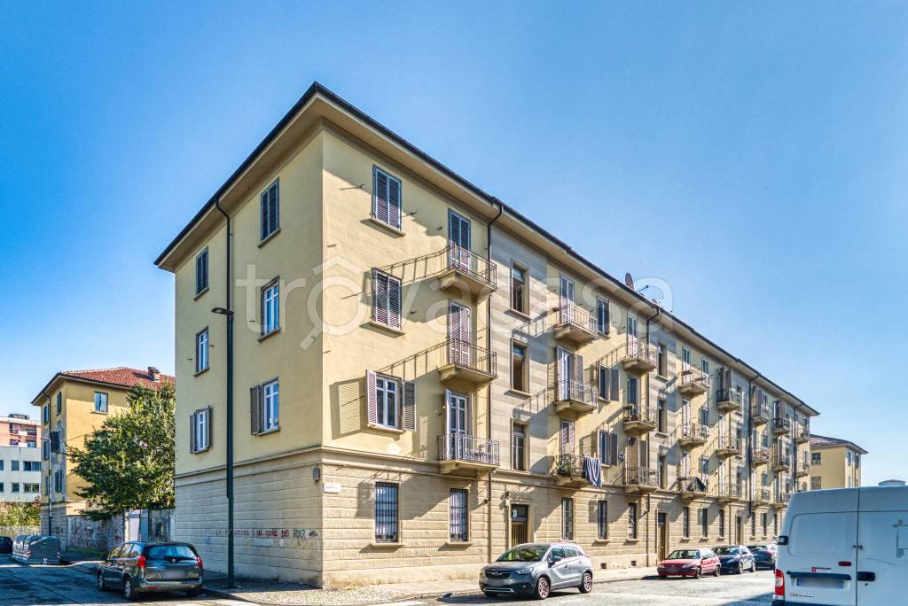 appartamento in vendita a Torino in zona Barriera di Milano