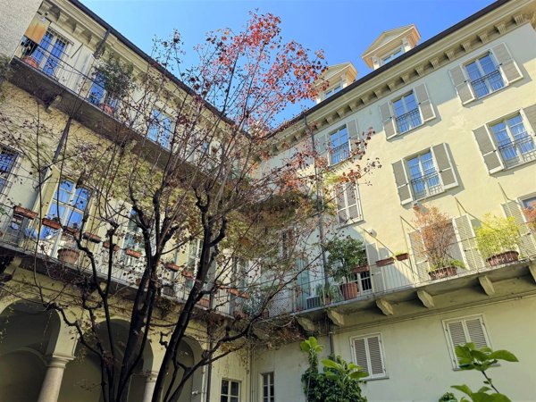 appartamento in vendita a Torino in zona Centro Storico