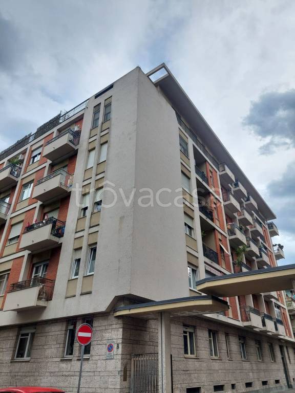 appartamento in vendita a Torino in zona Aurora