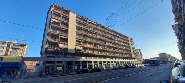 appartamento in vendita a Torino in zona Regio Parco