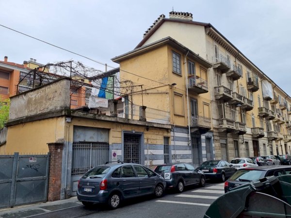 casa indipendente in vendita a Torino
