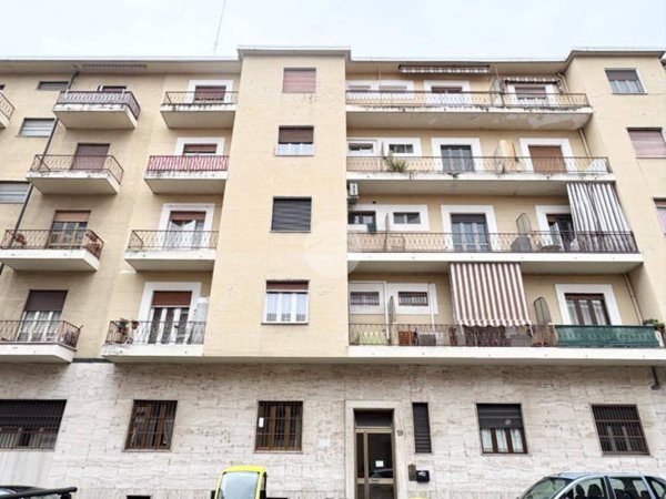 appartamento in vendita a Torino in zona Madonna di Campagna