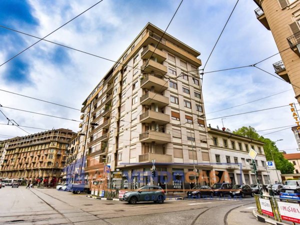 appartamento in vendita a Torino in zona San Salvario