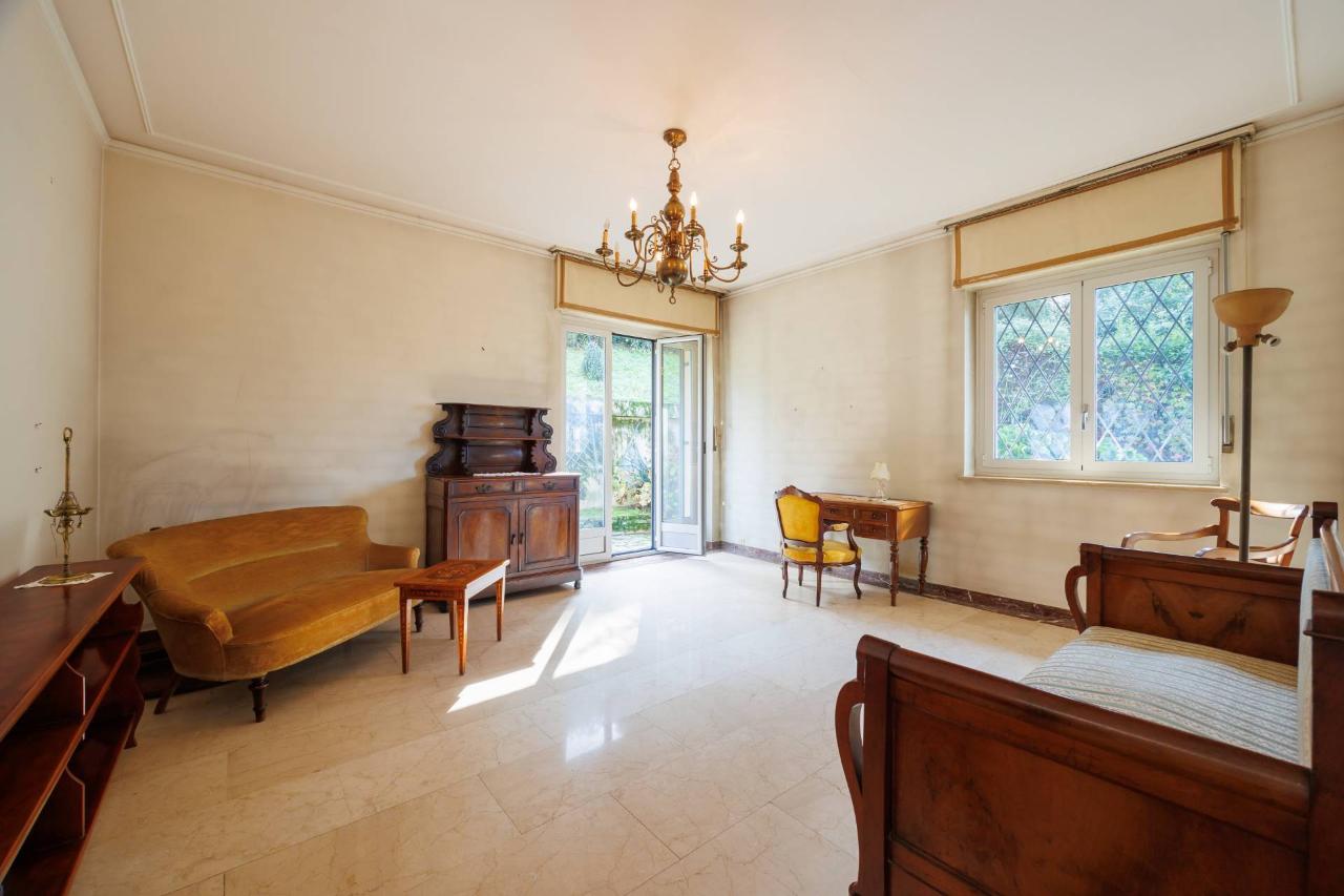 appartamento in vendita a Torino in zona Borgo Po