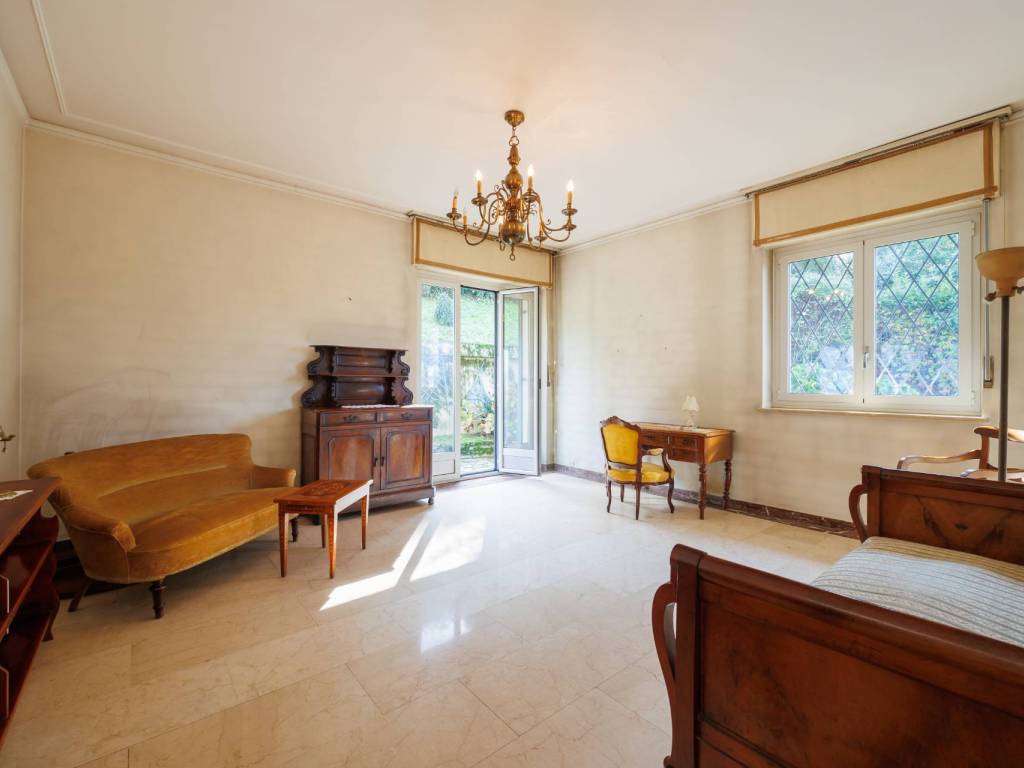 appartamento in vendita a Torino in zona Borgo Po