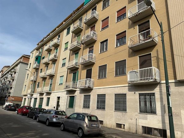 appartamento in vendita a Torino in zona Santa Rita