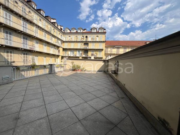 appartamento in vendita a Torino in zona Crocetta