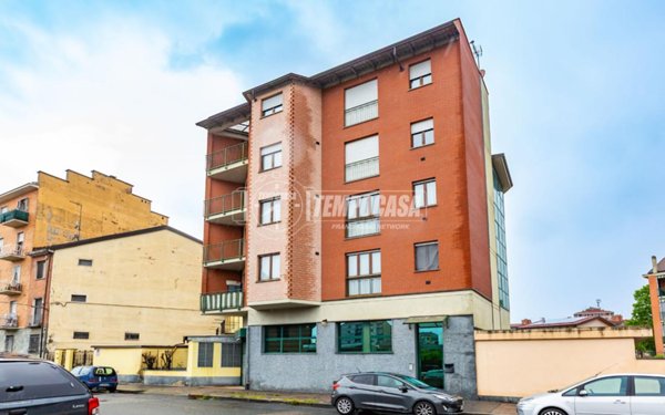 appartamento in vendita a Torino in zona Lucento