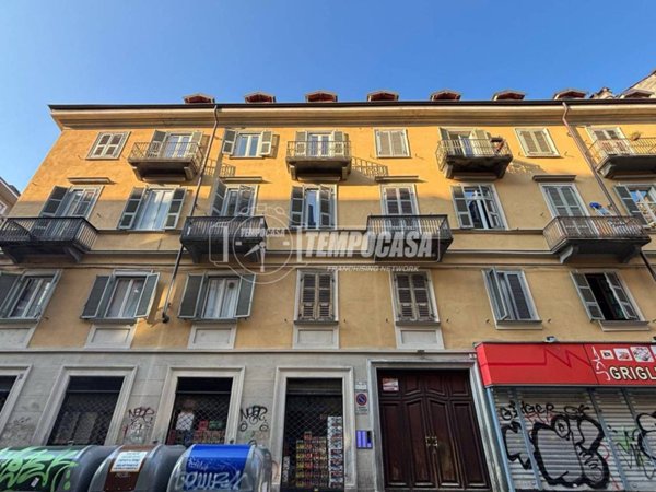 appartamento in vendita a Torino in zona San Salvario