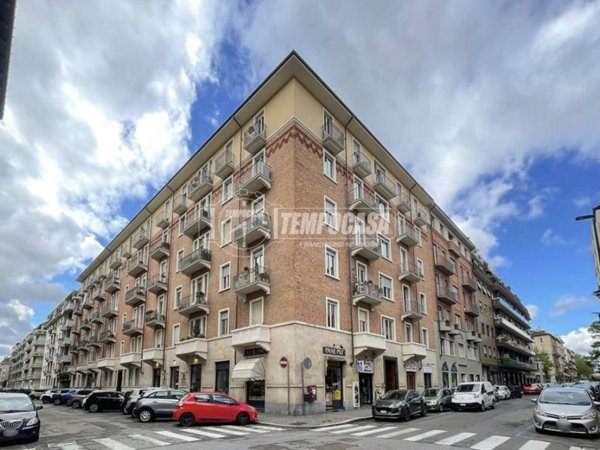 appartamento in vendita a Torino in zona Crocetta