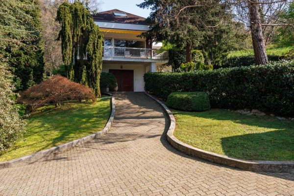 casa indipendente in vendita a Torino in zona Gran Madre