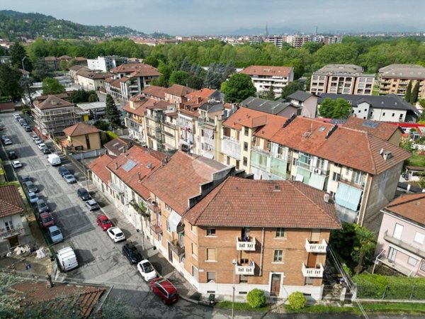 appartamento in vendita a Torino in zona Sassi