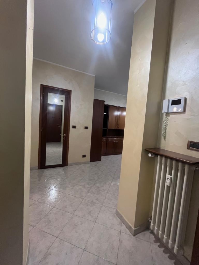 appartamento in vendita a Torino in zona Lingotto