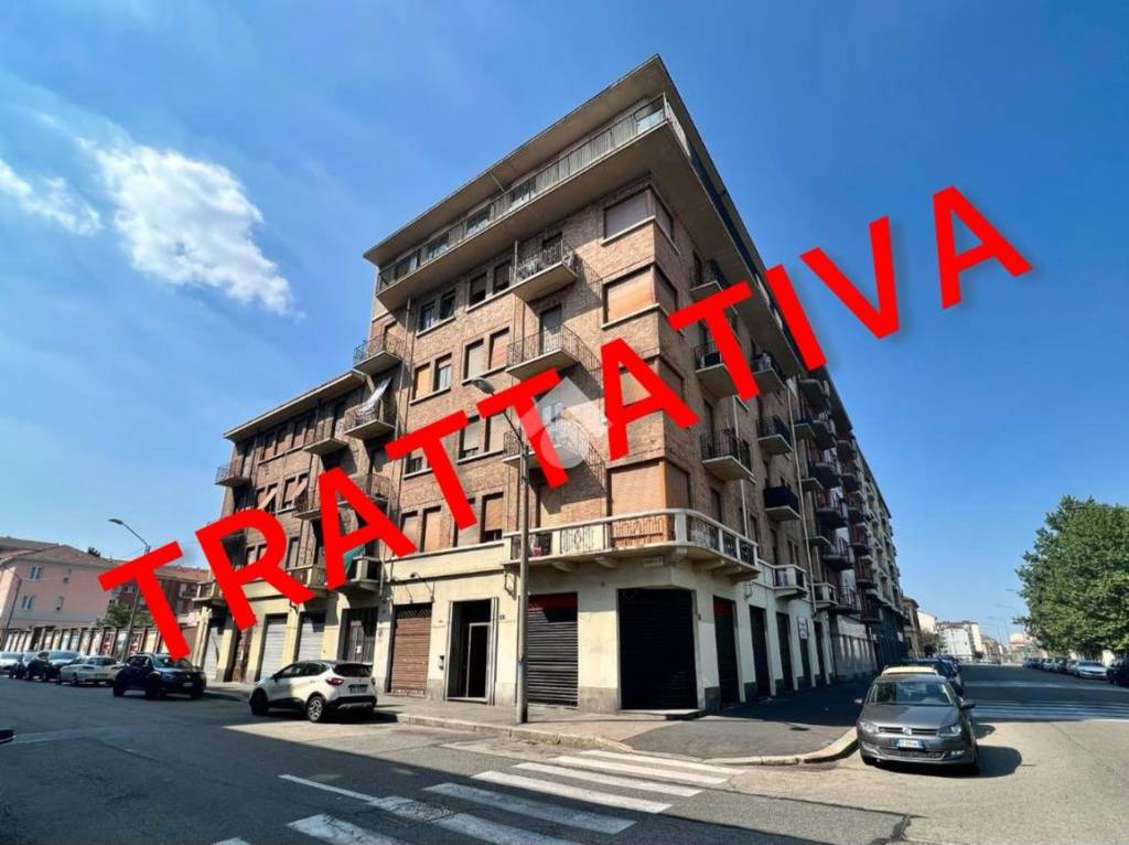 appartamento in vendita a Torino in zona Lingotto