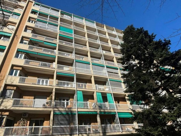 appartamento in vendita a Torino in zona Lingotto