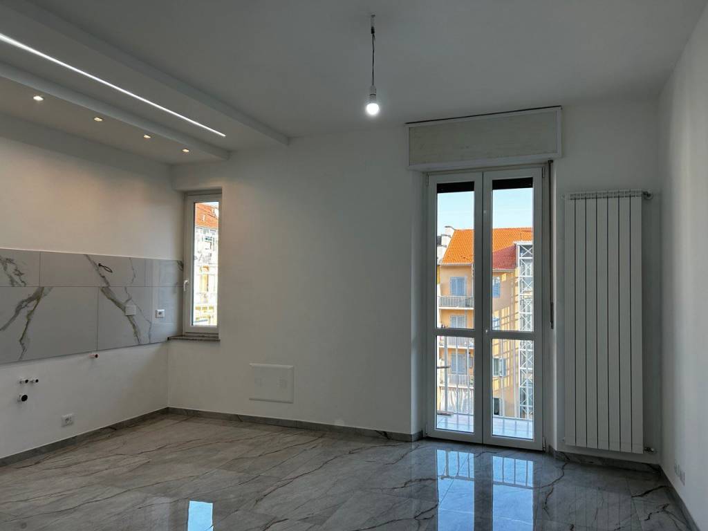 appartamento in vendita a Torino in zona Lingotto