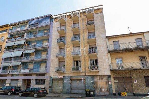 appartamento in vendita a Torino in zona Parella