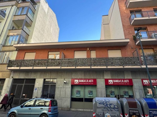 appartamento in vendita a Torino in zona Borgata Vittoria