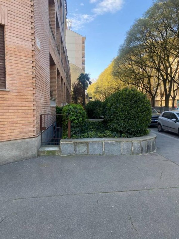 appartamento in vendita a Torino in zona Campidoglio