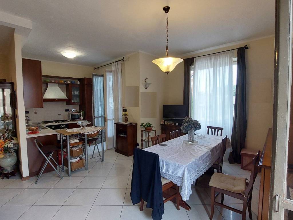 appartamento in vendita a Torino in zona Parella