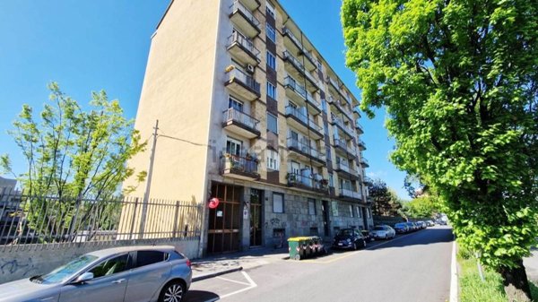 locale di sgombero in vendita a Torino in zona Santa Rita