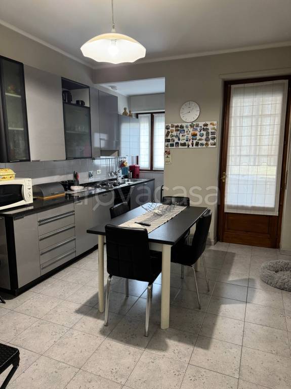 appartamento in vendita a Torino in zona Lucento