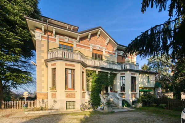 casa indipendente in vendita a Torino