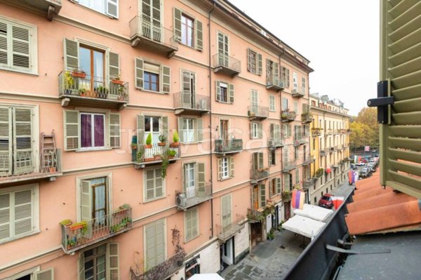 negozio in vendita a Torino in zona Gran Madre