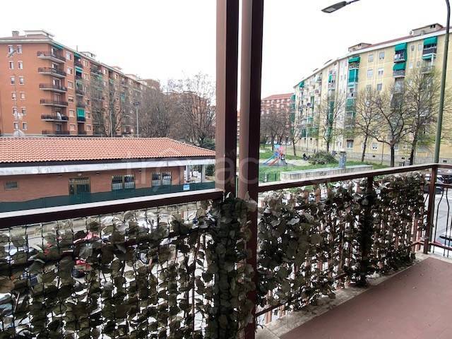 appartamento in vendita a Torino in zona Barriera di Milano