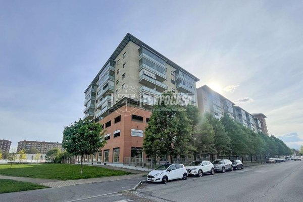 appartamento in vendita a Torino in zona Borgata Vittoria