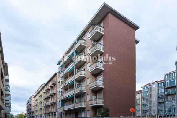 appartamento in vendita a Torino in zona Pozzo Strada