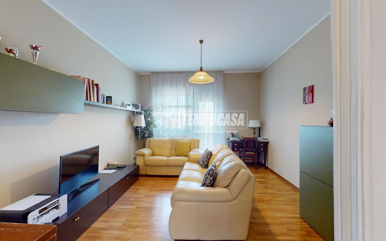 appartamento in vendita a Torino in zona Mirafiori Sud