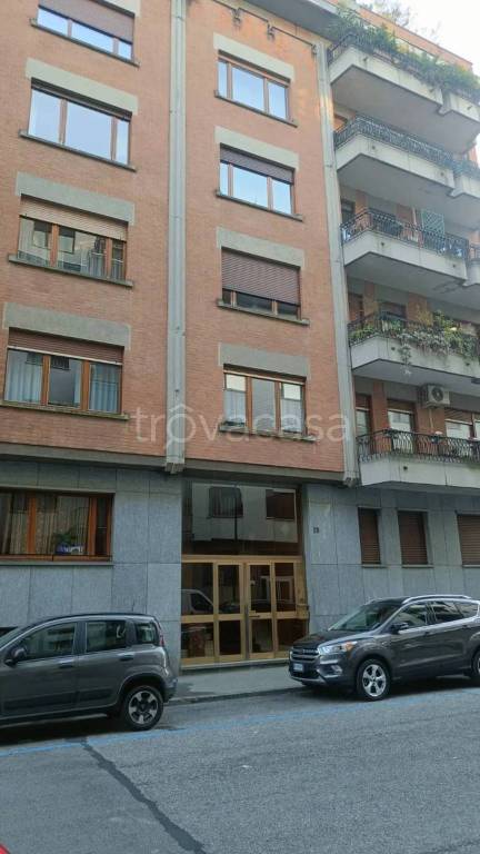 appartamento in vendita a Torino in zona Crocetta