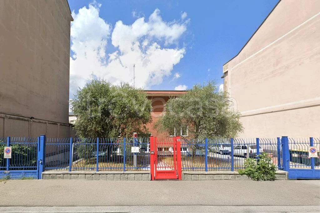 ufficio in vendita a Torino in zona Vanchiglia