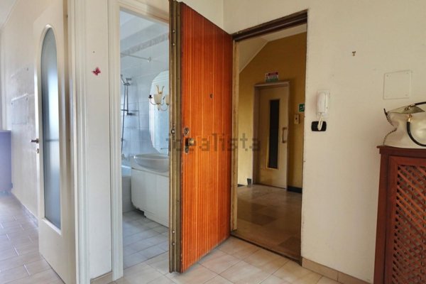 appartamento in vendita a Torino in zona Borgata Vittoria