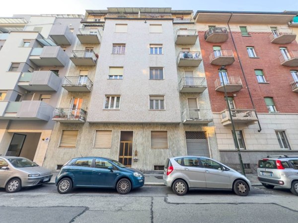 appartamento in vendita a Torino in zona Aeronautica