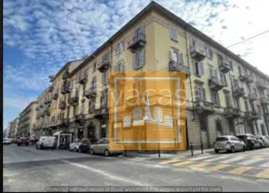 appartamento in vendita a Torino in zona Cenisia
