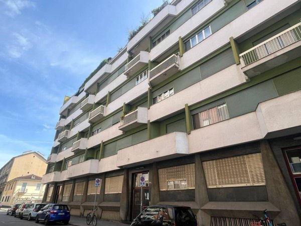 appartamento in vendita a Torino in zona Cenisia