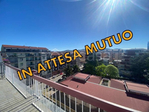 appartamento in vendita a Torino in zona Lingotto