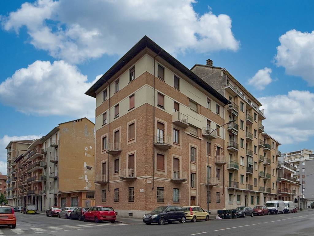appartamento in vendita a Torino in zona Borgo San Paolo