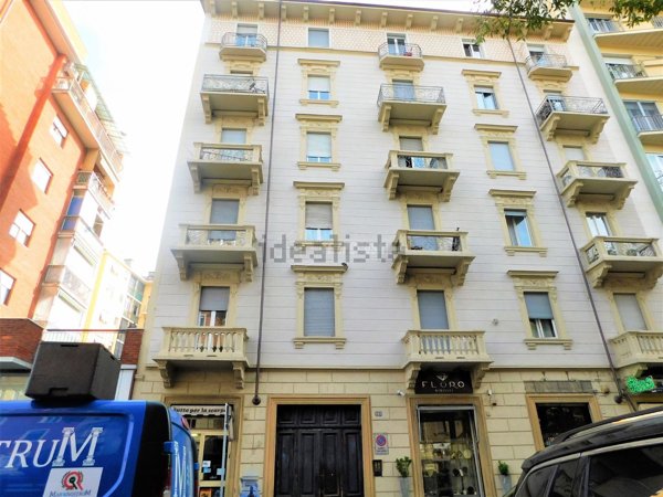 appartamento in vendita a Torino in zona Campidoglio