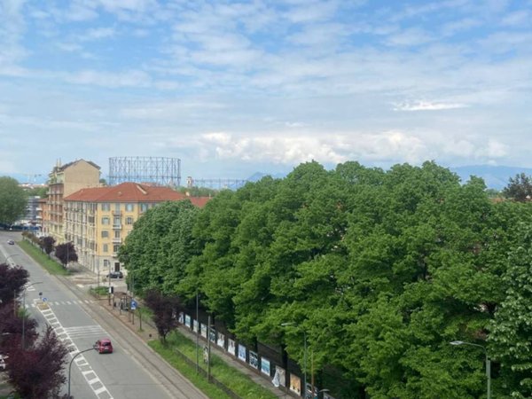 appartamento in vendita a Torino in zona Vanchiglia