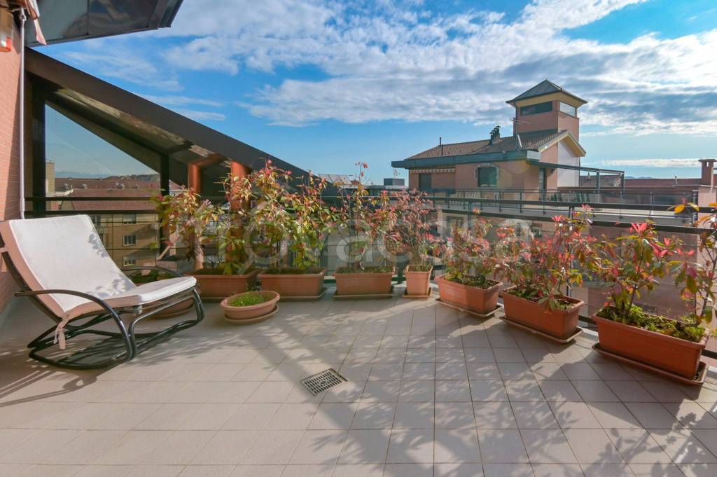 appartamento in vendita a Torino in zona Parella