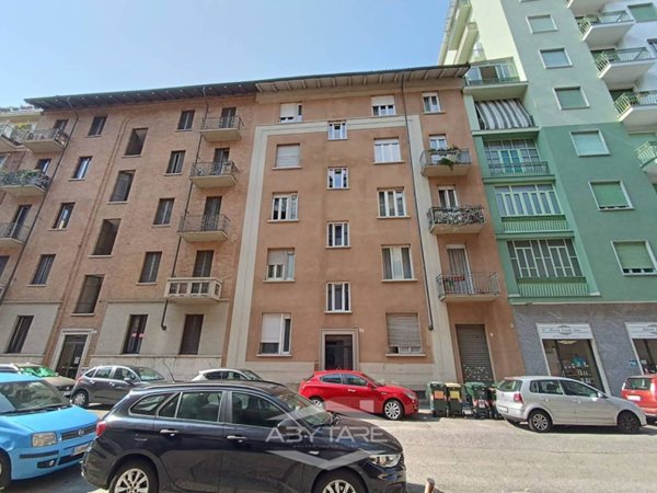 appartamento in vendita a Torino in zona Millefonti