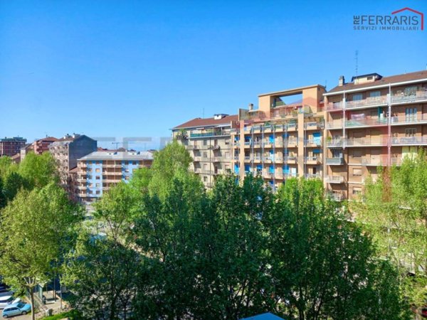 appartamento in vendita a Torino in zona Santa Rita